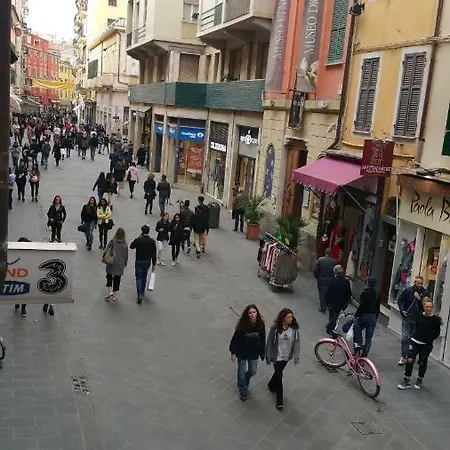 Apartmán Central Guesthouse *